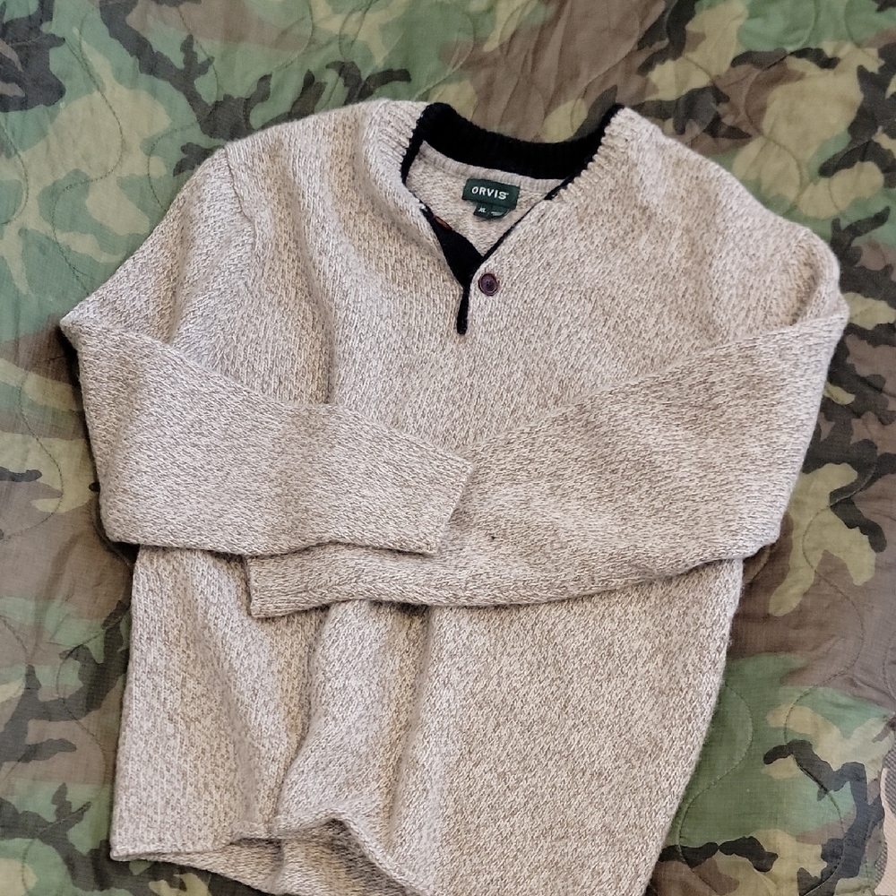 Orvis Men's Cream Sweater